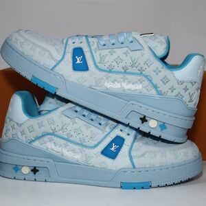 Louis Vuitton Trainer Sneakers Blue